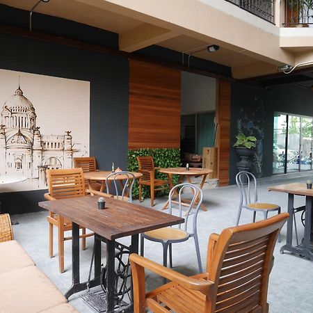 Yadana Chiangmai Hotel Chiang Mai Bagian luar foto