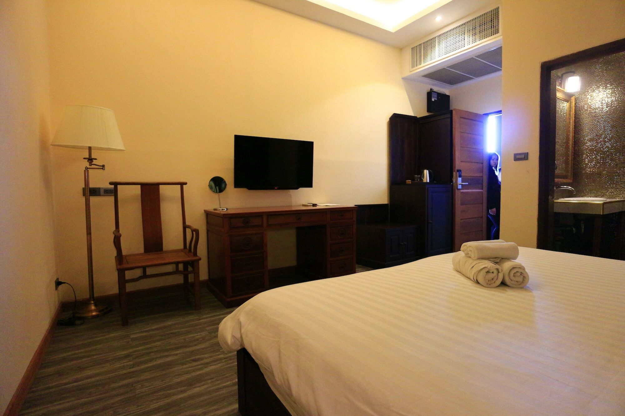 Yadana Chiangmai Hotel Chiang Mai Bagian luar foto